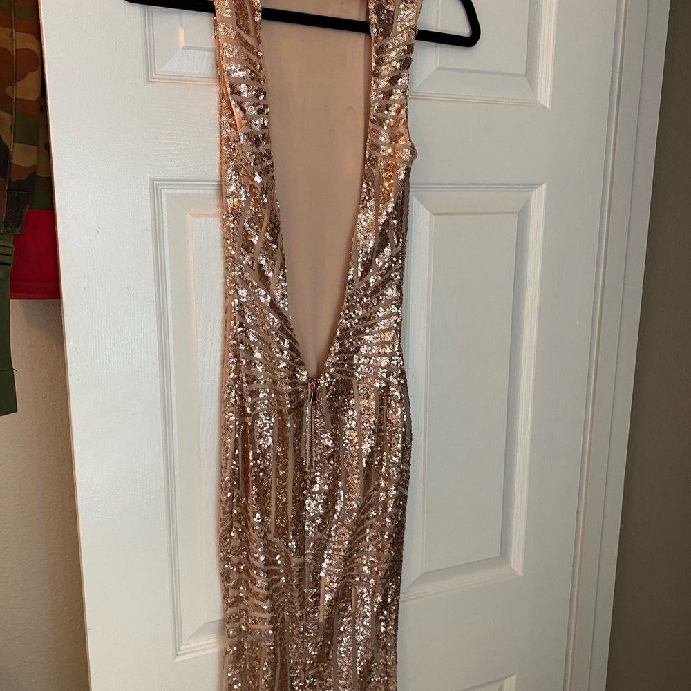 Sequence Gown With Open Back Size Small - image 2